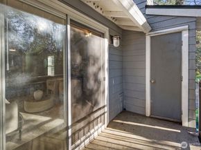 10014 NE 127th Place A201, Kirkland WA 98034