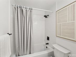 10014 NE 127th Place A201, Kirkland WA 98034