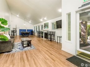 10014 NE 127th Place A201, Kirkland WA 98034