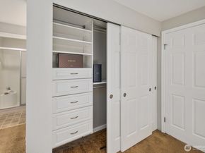 10014 NE 127th Place A201, Kirkland WA 98034