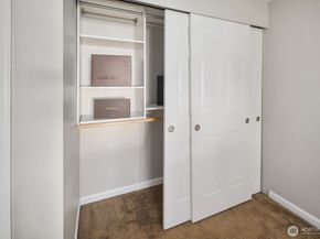 10014 NE 127th Place A201, Kirkland WA 98034