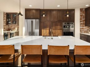 14625 SE 14th Street, Bellevue WA 98007
