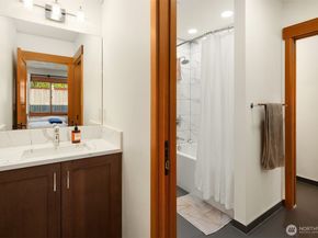 14625 SE 14th Street, Bellevue WA 98007