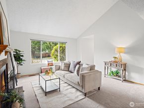 2204 SW 308th Street, Federal Way WA 98023