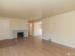 11834 8th Avenue S, Seattle WA 98168