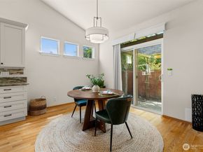 18130 Sunrise Ridge Avenue NE, Poulsbo WA 98370