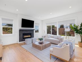 6209 32nd Avenue NE, Seattle WA 98115
