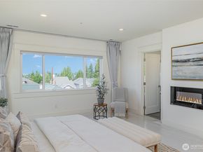 6209 32nd Avenue NE, Seattle WA 98115
