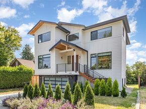 6209 32nd Avenue NE, Seattle WA 98115