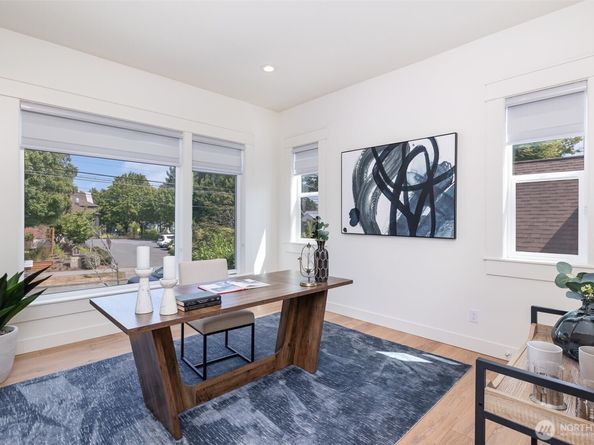 6209 32nd Avenue NE, Seattle WA 98115