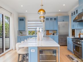 6209 32nd Avenue NE, Seattle WA 98115