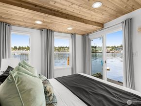 2144 N Westlake Avenue N 01DO7, Seattle WA 98109