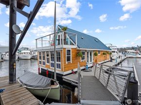 2144 N Westlake Avenue N 01DO7, Seattle WA 98109