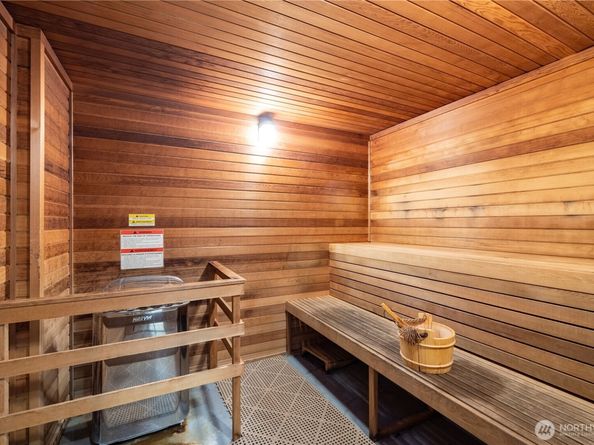 900 Lenora Street W402, Seattle WA 98121
