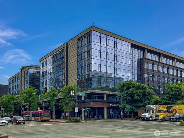 401 9th Avenue N 410, Seattle WA 98109