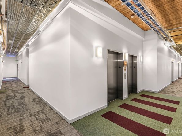 401 9th Avenue N 410, Seattle WA 98109