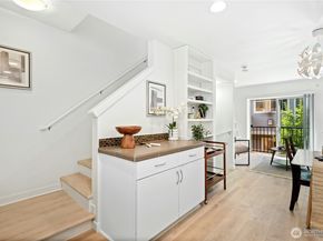 4795 35th Avenue S B, Seattle WA 98118