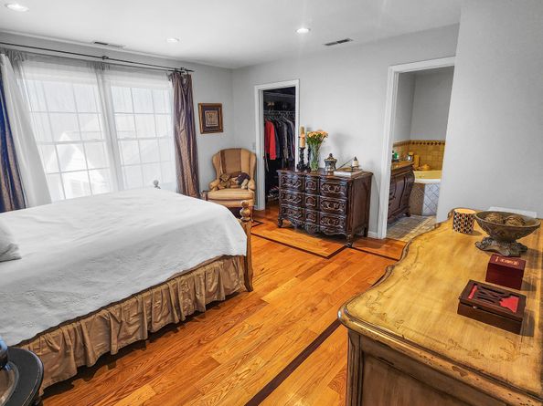 53 Asia Circle, Bridgeport CT 06610