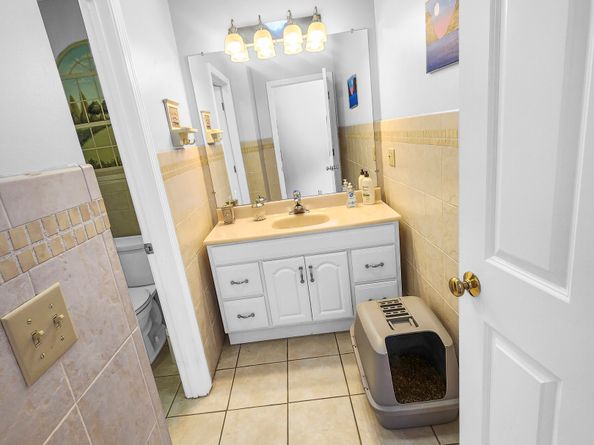 53 Asia Circle, Bridgeport CT 06610