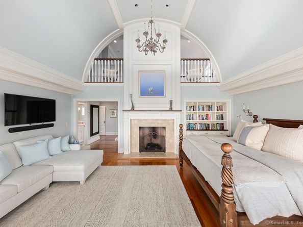 260 Hillspoint Road, Westport CT 06880