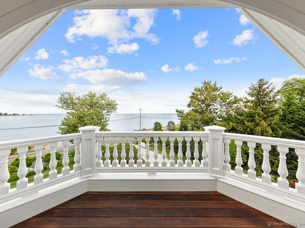 260 Hillspoint Road, Westport CT 06880