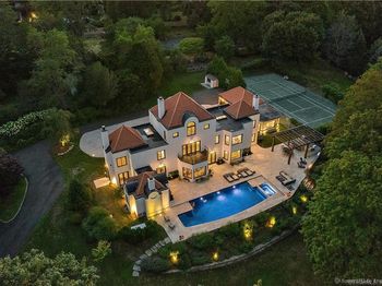 69 Beachside Avenue