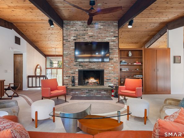 114 Pequot Lane, New Canaan CT 06840