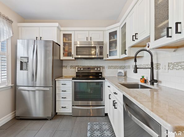 25 Padanaram Road 59, Danbury CT 06811
