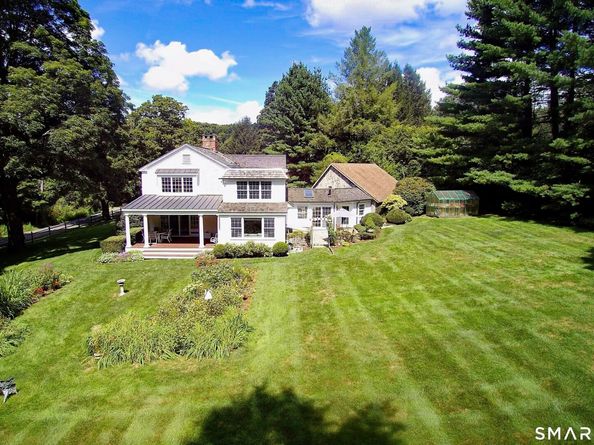 106 Spectacle Lane, Ridgefield CT 06877