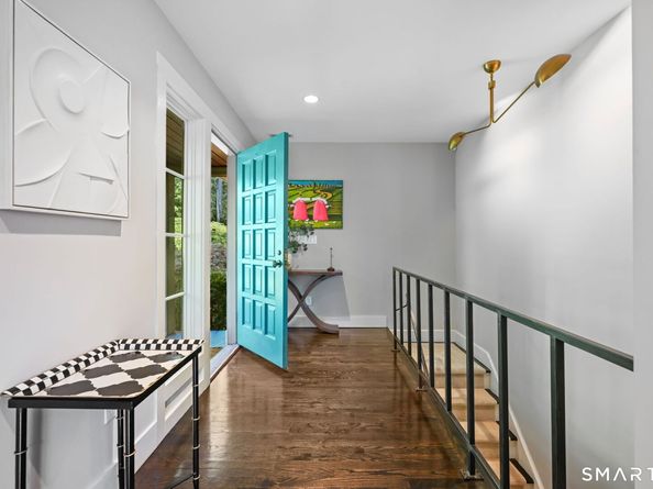 250 Dans Highway, New Canaan CT 06840