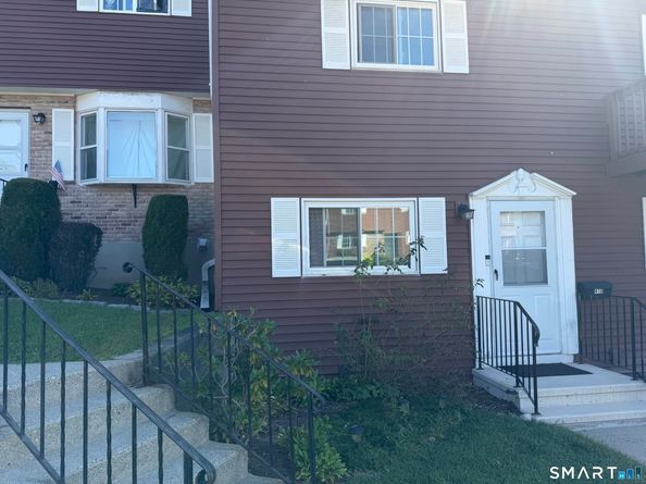 41 Patricia Road D, Bridgeport CT 06606