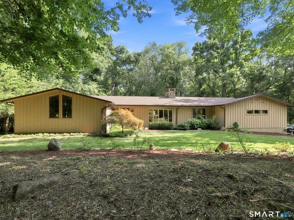 22 Codfish Lane, Weston CT 06883
