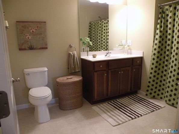 2660 North Avenue 116, Bridgeport CT 06604