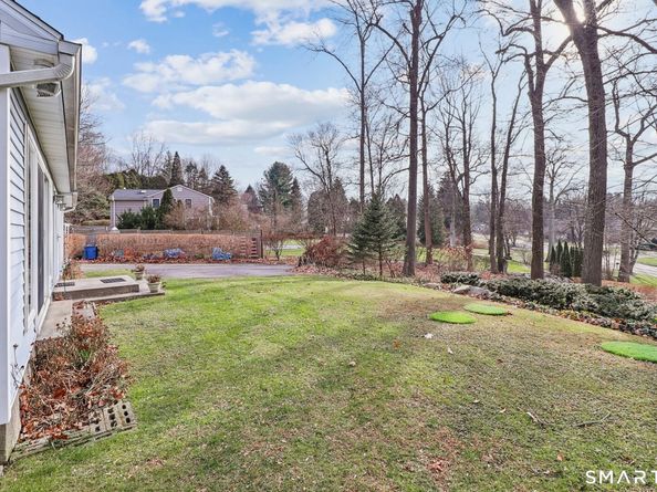 36 Spinning Wheel Road, Monroe CT 06468