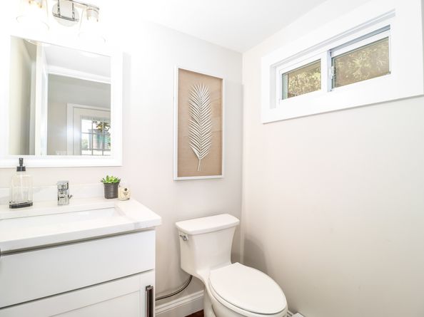 27 Obtuse Road S, Brookfield CT 06804