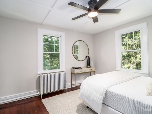 27 Obtuse Road S, Brookfield CT 06804