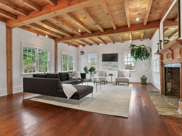 24 Compo Parkway, Westport CT 06880