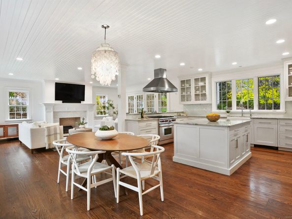 24 Compo Parkway, Westport CT 06880