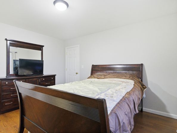 72 Broadmere Road, Stratford CT 06614