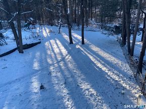 11 Wooster Heights, Danbury CT 06810