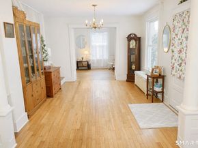 11 Wooster Heights, Danbury CT 06810