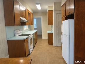 11 Wooster Heights, Danbury CT 06810