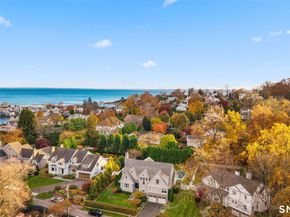 9 Pond Edge Road, Westport CT 06880