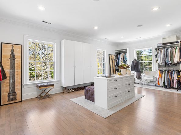 2959 Congress Street, Fairfield CT 06824