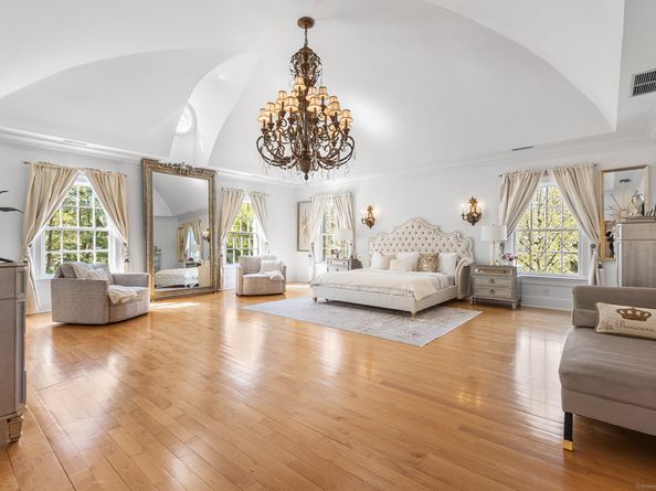 2959 Congress Street, Fairfield CT 06824