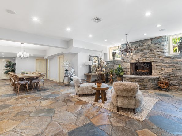 2959 Congress Street, Fairfield CT 06824