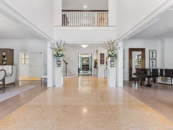 2959 Congress Street, Fairfield CT 06824