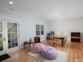 1 Spectacle Lane, Ridgefield CT 06877