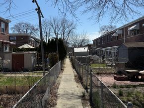 12 Court C Court Bdlg 61, Bridgeport CT 06610