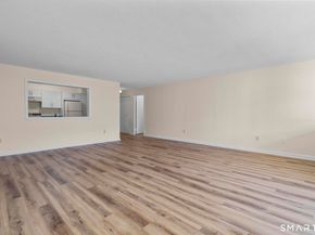 1460 Elm Street 124, Stratford CT 06615